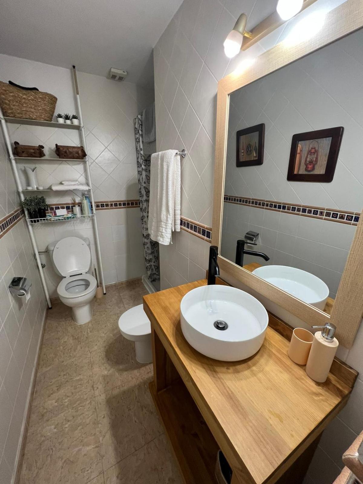 Apartamento Con Grandes Vistas Y Mucha Tranquilidad Gerona