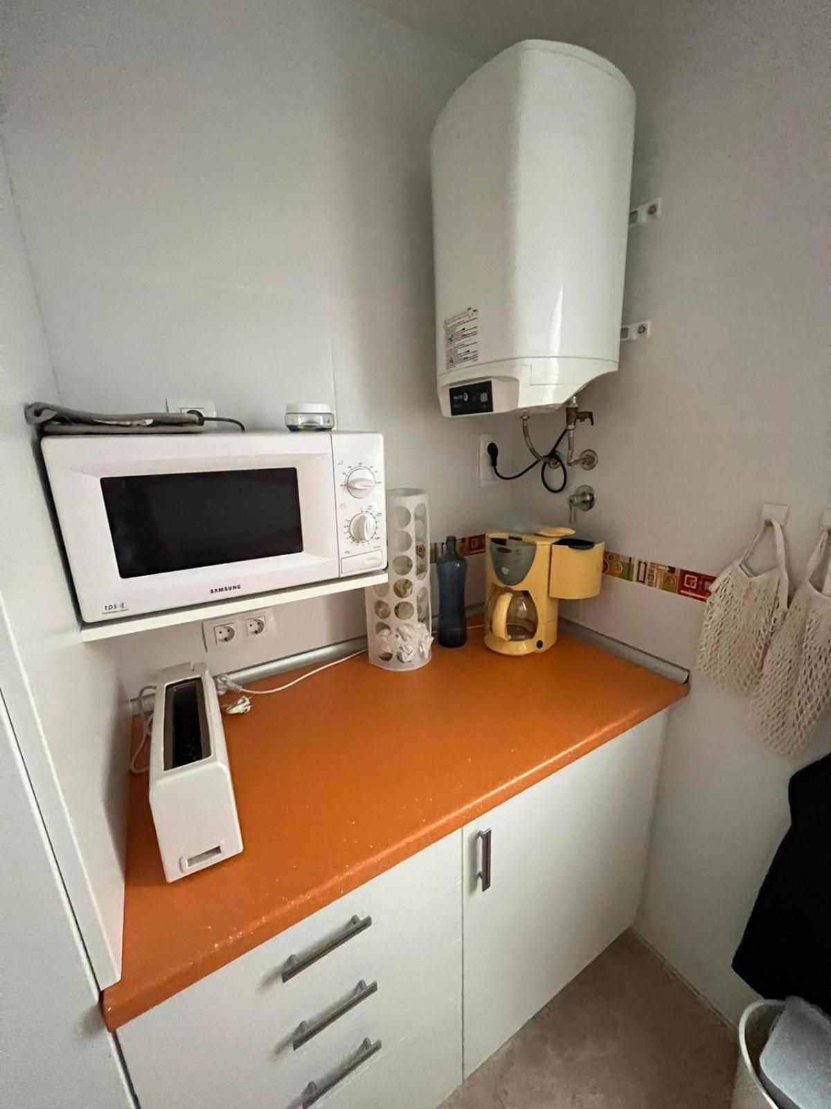 Con Grandes Vistas Y Mucha Tranquilidad Apartamento Gerona